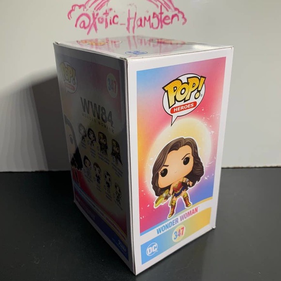 Wonder Woman #347 WW84 Tiara Boomerang Funko Pop ECCC 2021 Shared Exclusive - Picture 4 of 5
